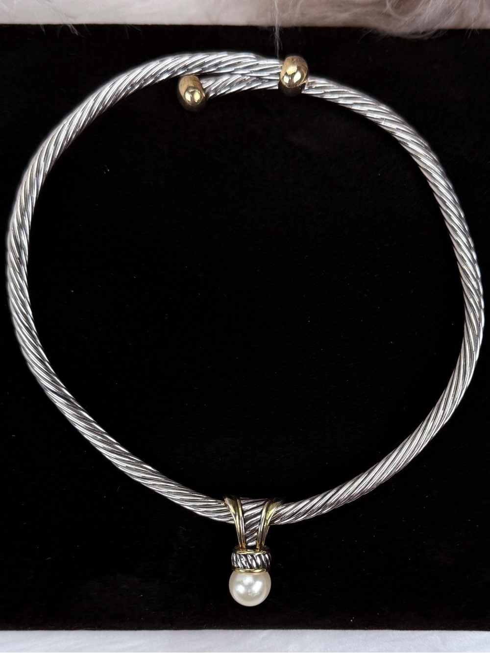 Vintage aged Silvertone, faux pearl weighted bendable choker necklace